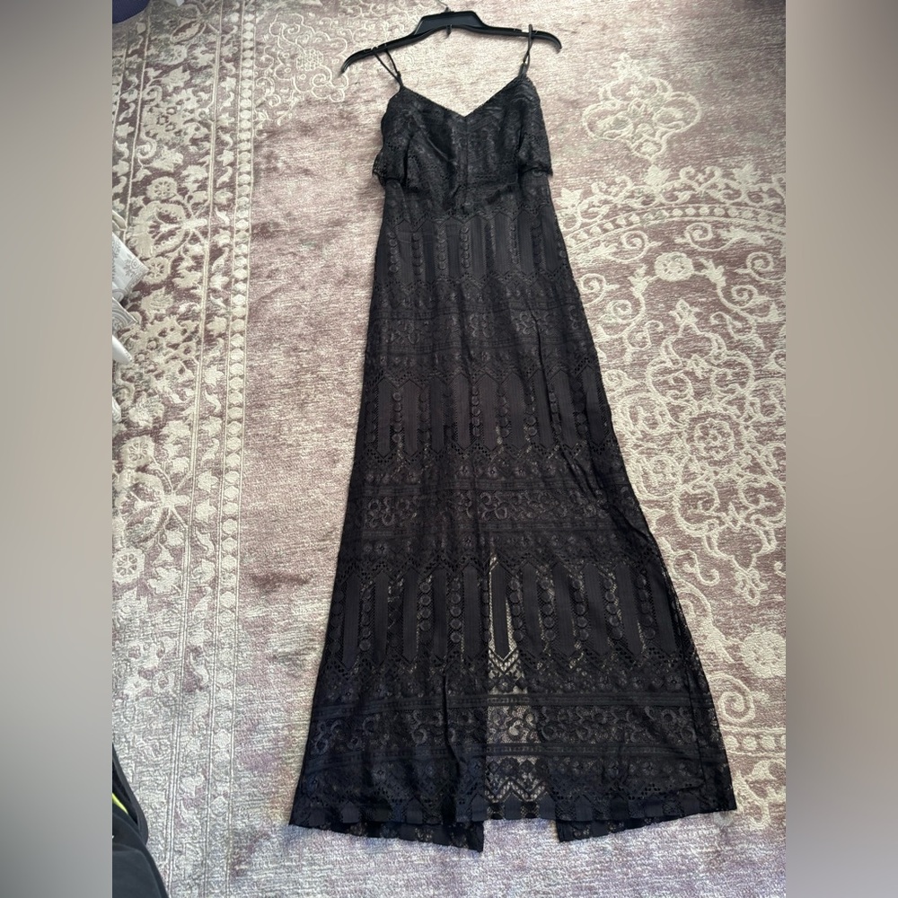 GUESS long Lace dress XXS